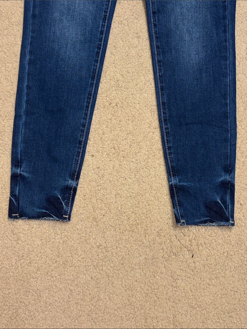 Women's Skinny Jeans in Dark Blue Wash - Sleek Slim Style - Picture 6 of 13